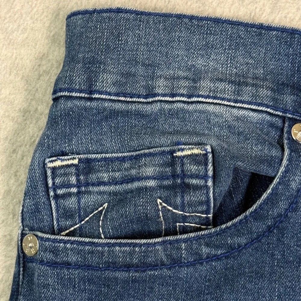 True Religion Geno Relaxed Slim Mens‎ Jeans Size 36 Blue Stretch Denim Med. Wash